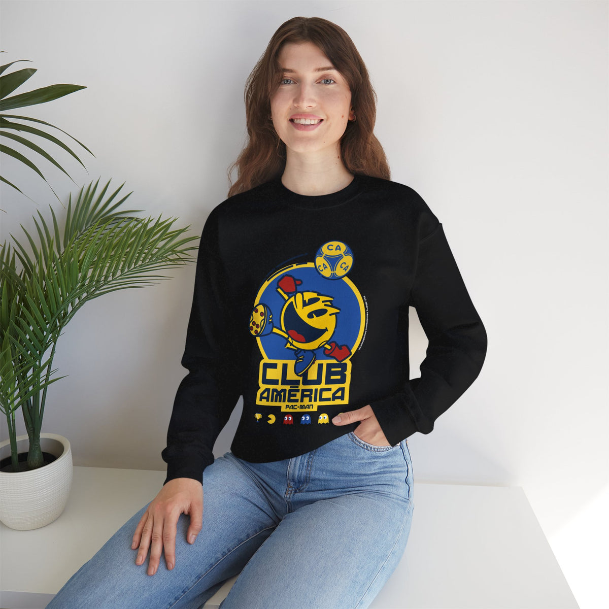 Club América x PAC-MAN - Sweatshirt – official Club América x PAC-MAN licensed merch (view 3)