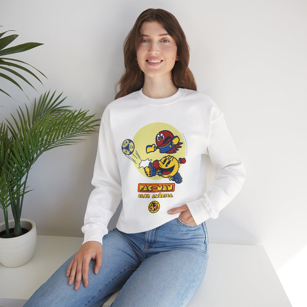 Club América x PAC-MAN - Sweatshirt – official Club América x PAC-MAN licensed merch (view 2)